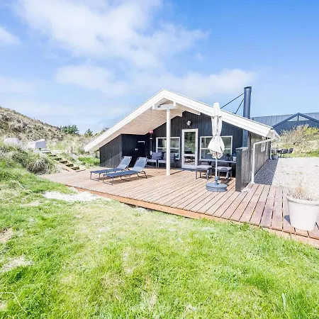 Holiday Henne Xiv Holiday home *
